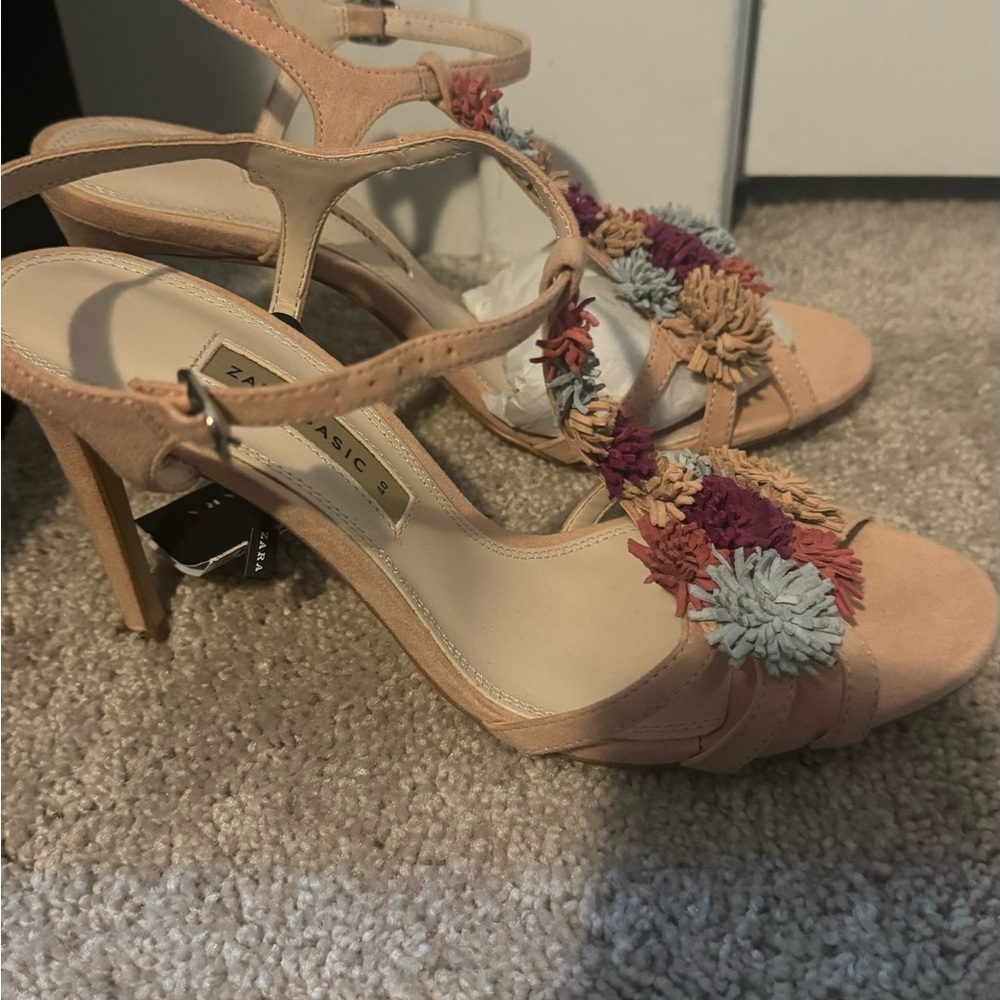 Zara suede heels